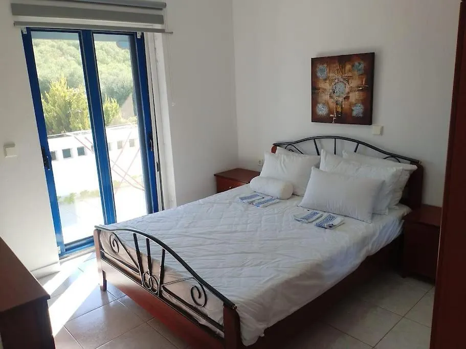 בית נופש הוילה Paliouri Blue House