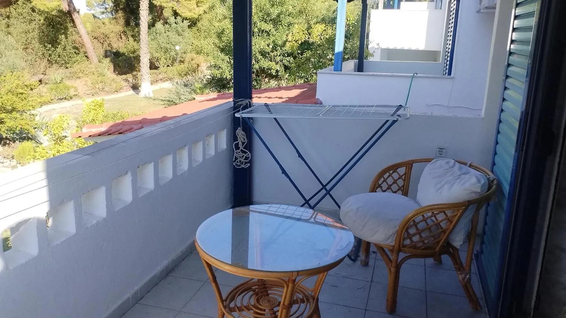 הוילה Paliouri Blue House