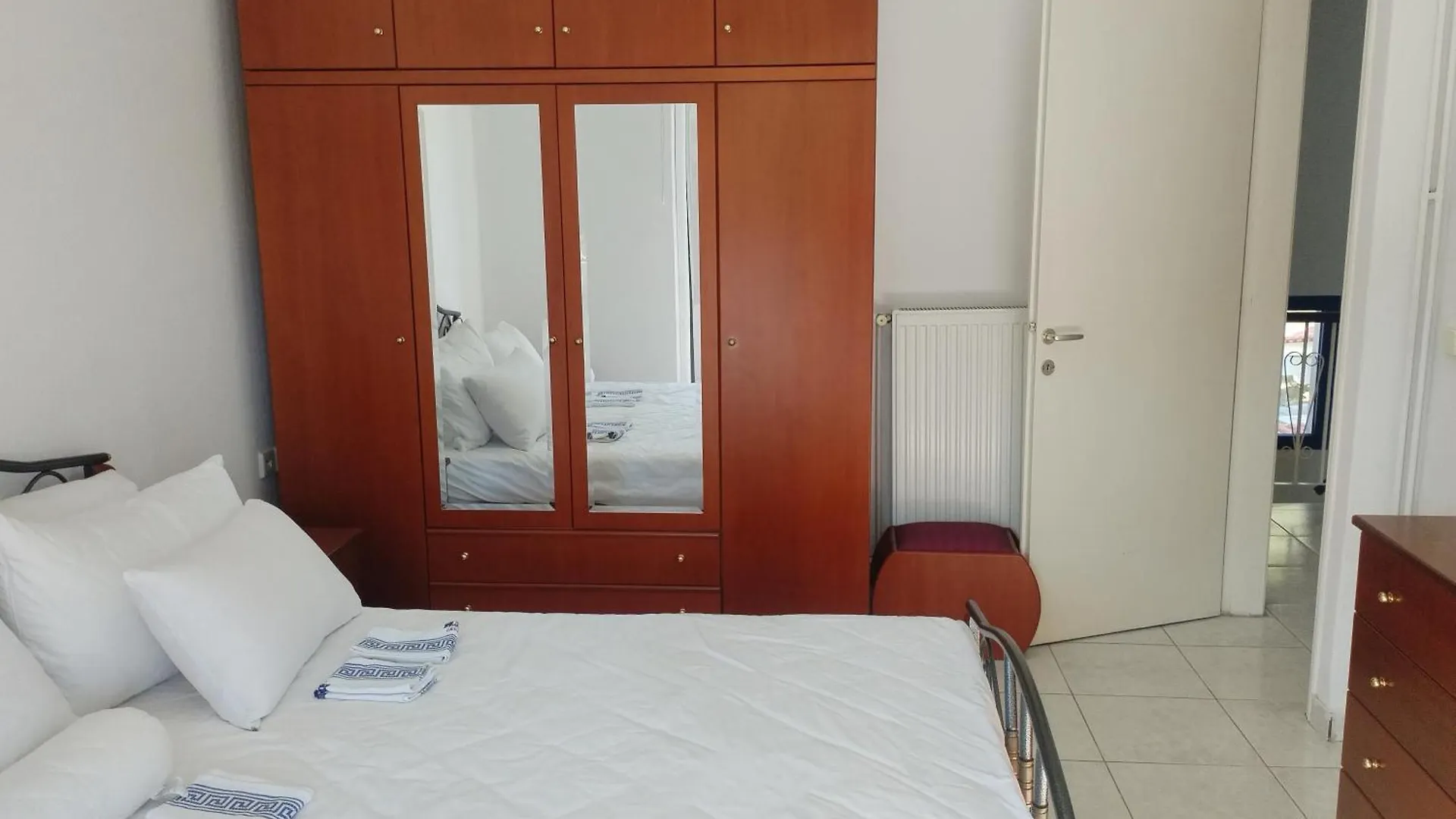 בית נופש הוילה Paliouri Blue House